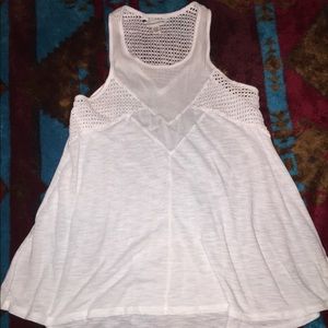 white tank